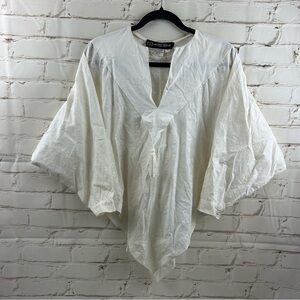 Vintage michael renoir wide body shirt with tassel detail  button cuffed sleeve